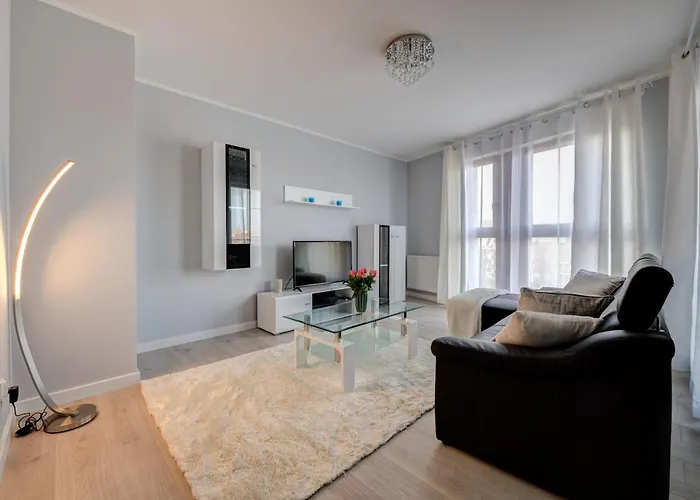 Live & Travel - Waterlane Island