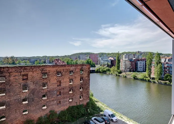 Live & Travel - Waterlane Island Gdańsk