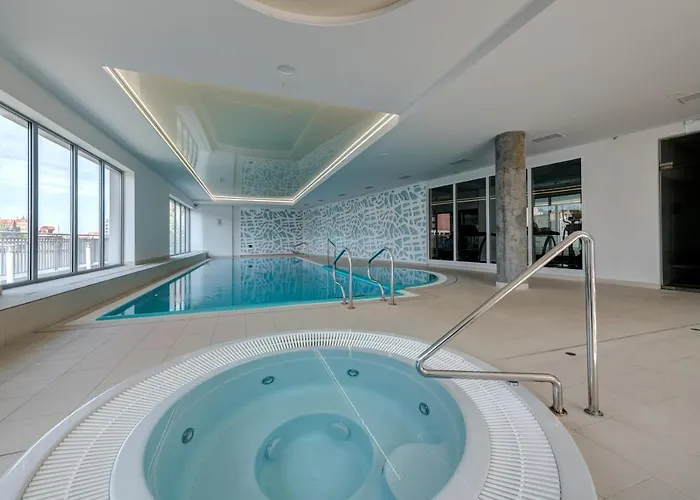 Live & Travel - Waterlane Island * Gdańsk